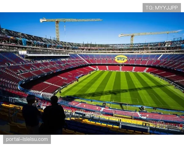 巴萨考虑下赛季初重回蒙特惠奇球场，诺坎普需安装顶棚